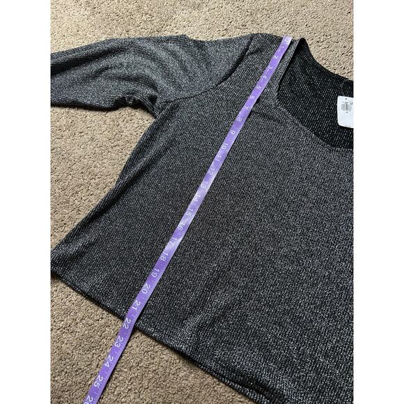 NWT Women’s 3X Old Navy Black Sparkle Long Sleeve Cropped Blouse - Picture 5 of 6